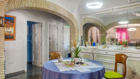 Buy villa in Denia