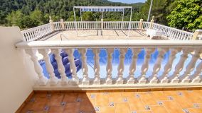 5 bedrooms villa for sale in Oliva