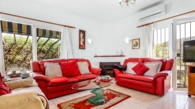 Villa a la venta con 4 dormitorios en Moraira