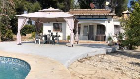 For sale villa in Moraira with 2 bedrooms