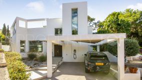 Villa en venta con 4 dormitorios en Moraira