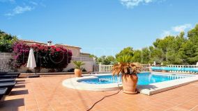 For sale villa with 5 bedrooms in Calpe