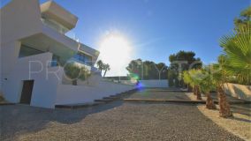 For sale villa with 4 bedrooms in Calpe