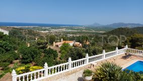 8 bedrooms villa in Oliva for sale
