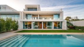 Villa for sale in La Finca with 3 bedrooms