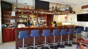 Beautifully renovated bar in a good location near Moraira.