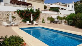 For sale Moraira villa with 4 bedrooms