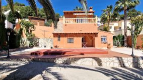 Villa en venta con 2 dormitorios en Moraira