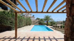For sale villa with 4 bedrooms in Benissa
