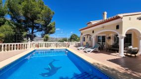 Stunning villa with open views, close to Moraira Town and sea.