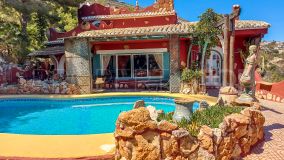 For sale Cumbre del Sol villa with 3 bedrooms