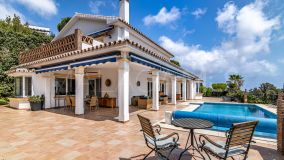 Villa for sale in Mijas