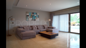 For sale apartment with 4 bedrooms in Marina de Sotogrande