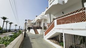 Semi-detached house for sale in Torreguadiaro I Beach townhouse for sale