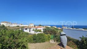 Villa de 4 dormitorios en venta en Torreguadiaro