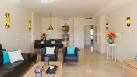 For sale 2 bedrooms apartment in Alcaidesa Golf