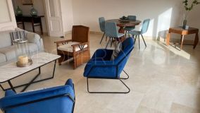 Buy 2 bedrooms penthouse in Sotogrande Puerto Deportivo