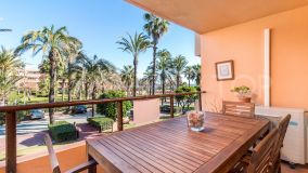 4 bedrooms Sotogrande Playa apartment for sale