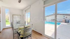 Villa for sale in Estepona Golf, Estepona Väst