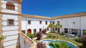 Cortijo for sale in Mollina