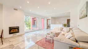 House for sale in Botanic, Benahavis