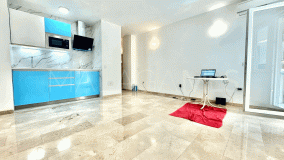 Studio for sale in Playa de la Fontanilla, Marbella City