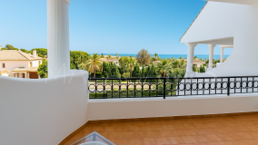 Duplex for sale in Alicate Playa, Marbella East