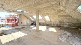Building for sale in Fuengirola Centro