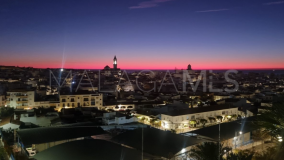 Apartment for sale in Estepona Town