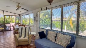 Villa for sale in Estepona Väst