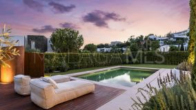 Villa for sale in Benahavis