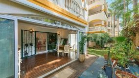 Erdgeschosswohnung zu verkaufen in La Dama de Noche, Nueva Andalucia