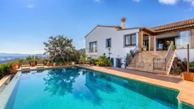 Villa for sale in Coin