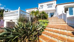 Villa for sale in Mijas Golf, Mijas Costa