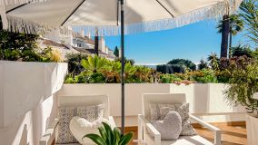 Maison de Ville for sale in El Paraiso, Estepona Est