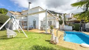 Villa for sale in Sierra Blanca Country Club, Istan