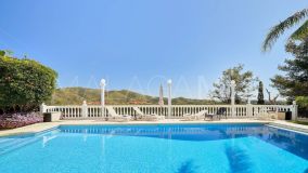 Hus i byn for sale in Hacienda las Chapas, Marbella Öst