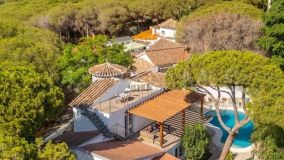 Villa for sale in Marbesa, Marbella East