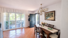 Hus i byn for sale in San Pedro de Alcantara