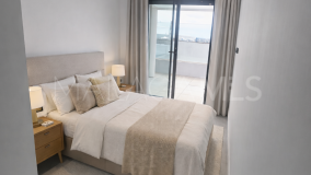 Lägenhet for sale in Los Altos de los Monteros, Marbella Öst
