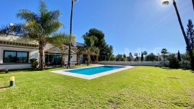 Villa for sale in Mijas Golf, Mijas Costa