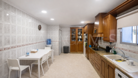 Hus i byn for sale in San Pedro de Alcantara