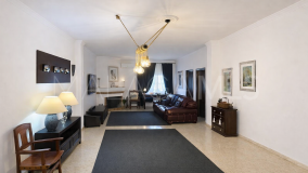 Hus i byn for sale in San Pedro de Alcantara