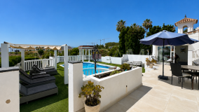 Hus i byn for sale in Las Farolas, Mijas Costa