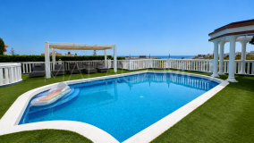 Hus i byn for sale in Las Farolas, Mijas Costa