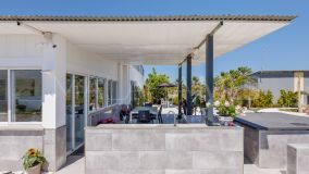 Villa for sale in Coin
