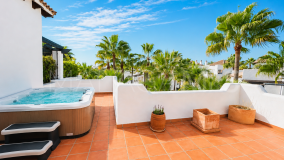 Zweistöckiges Penthouse zu verkaufen in Marbella - Puerto Banus