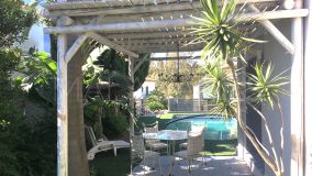 Villa for sale in Estepona Golf, Estepona Väst