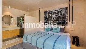 Se vende villa de 4 dormitorios en Marbesa