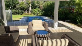 Villa for sale in Elviria Playa, Marbella Öst